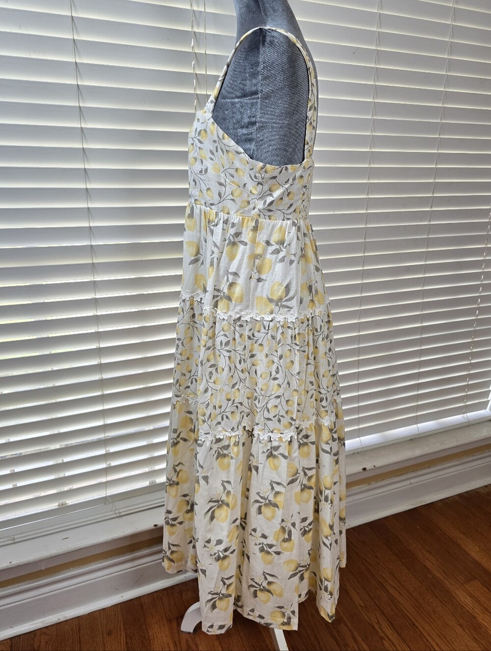 Haute Hippie Lemon Print Tiered Midi Dress Crochet Trim Sz.6 Cotton Cottagecore - Picture 6 of 15